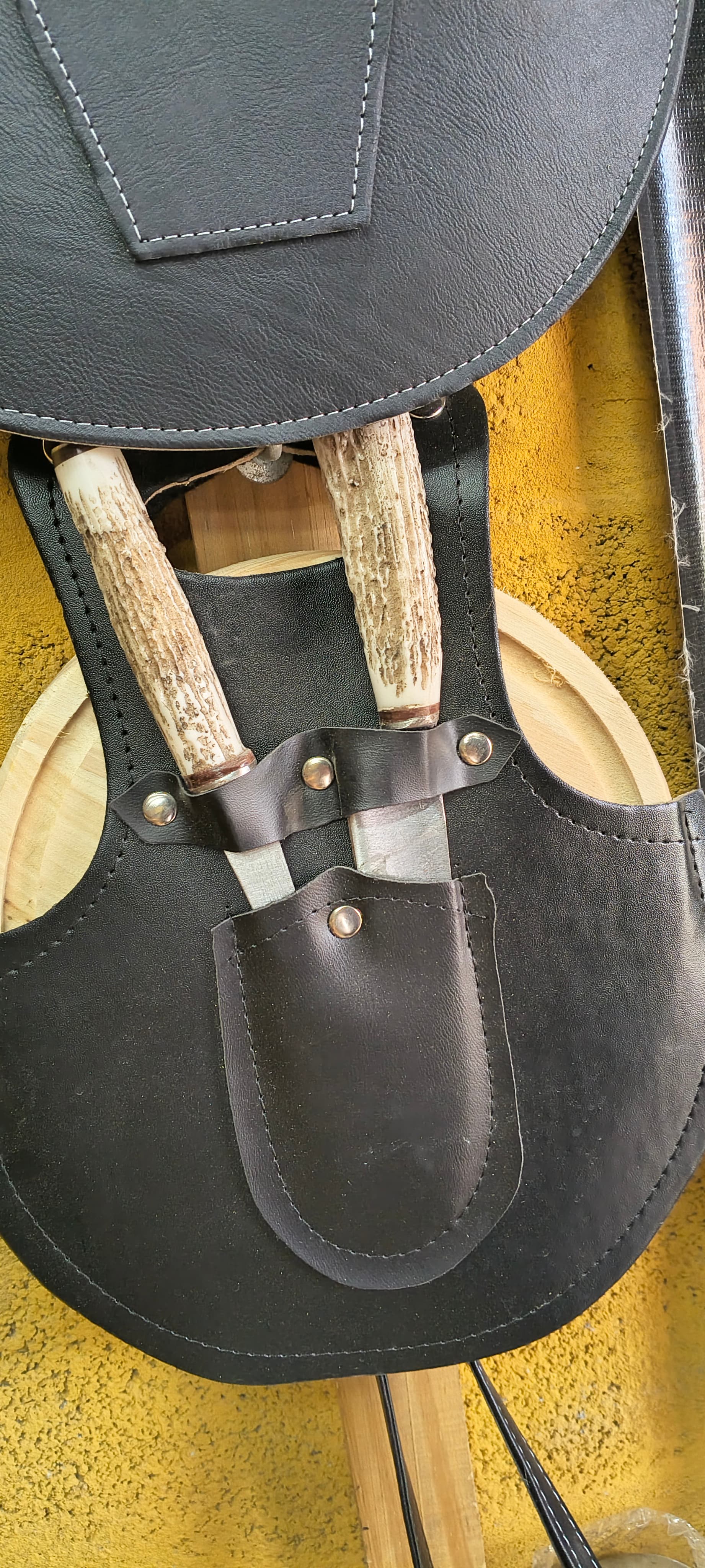 Morral plato y kit cuchillo tenedor