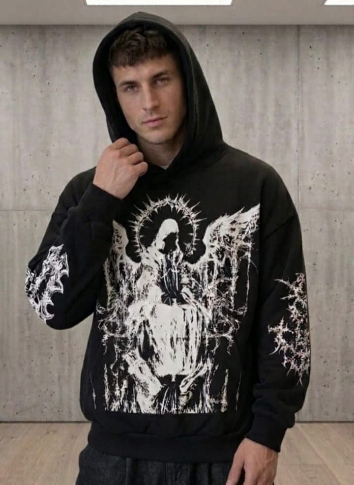 Buzo boxy fit Angel negro