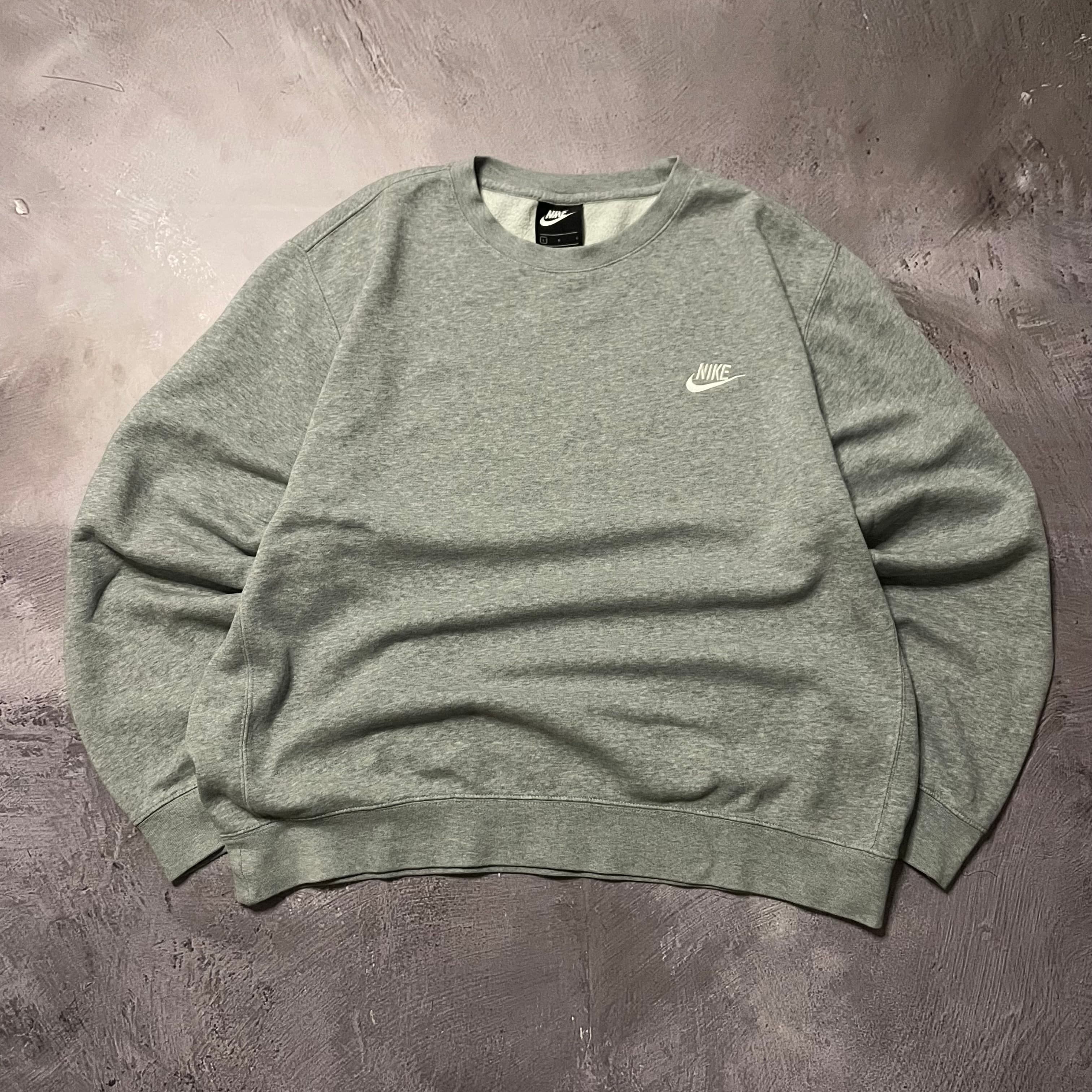 Nike Sportswear Futura Gris