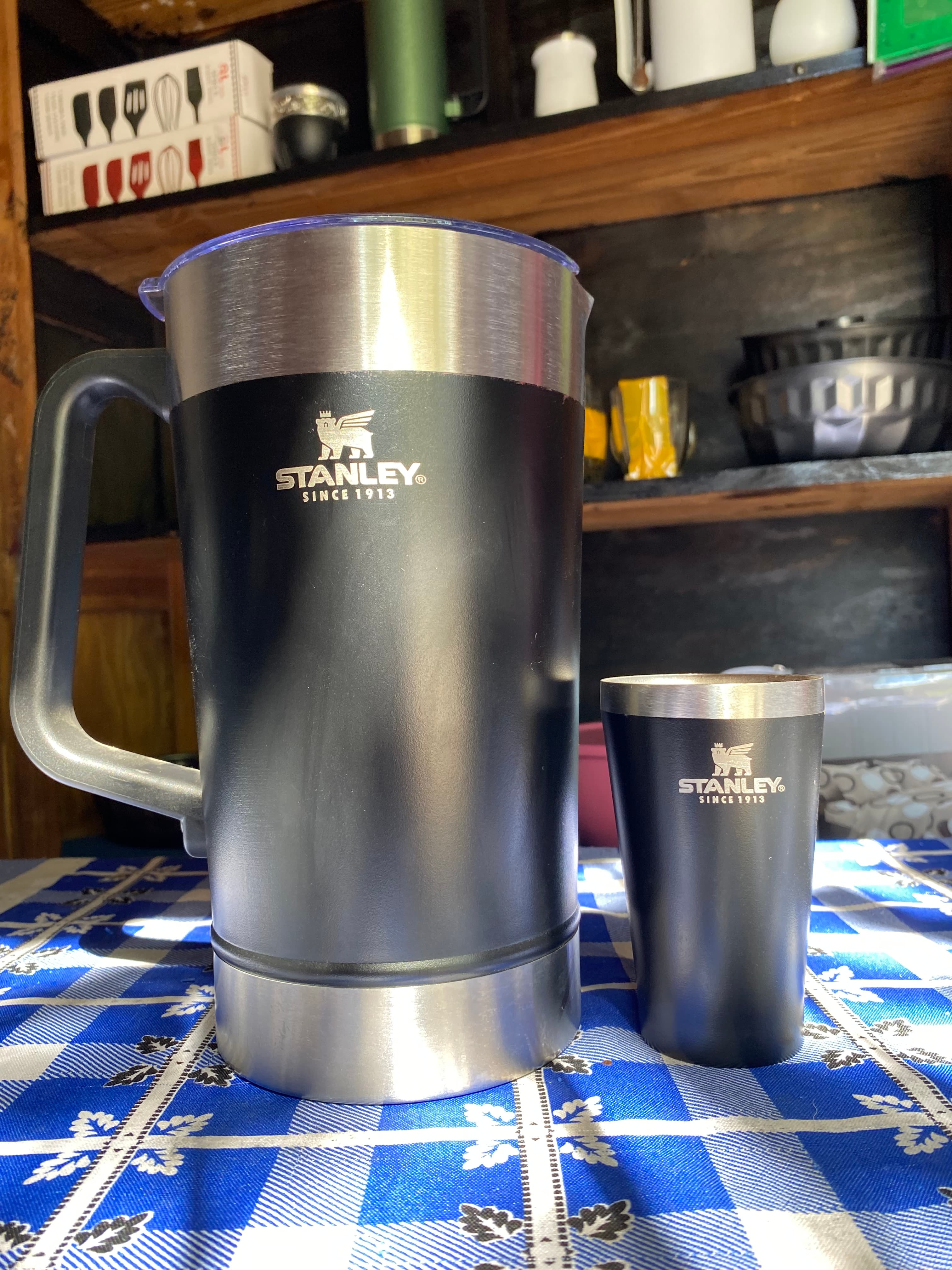 Jarra para terere con su mate