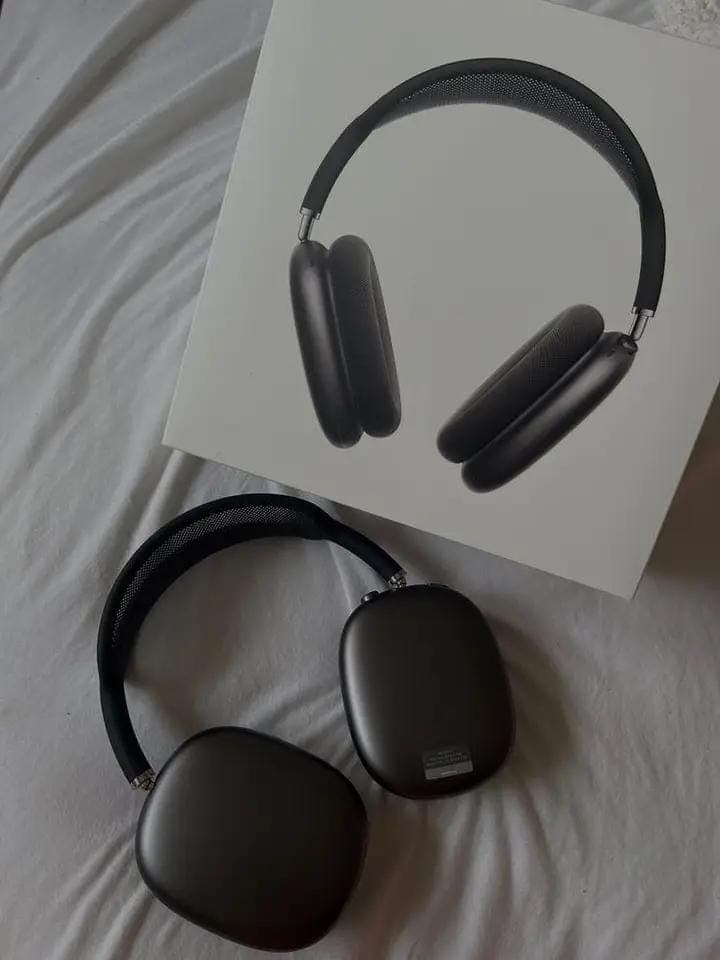 AUDÍFONOS P9