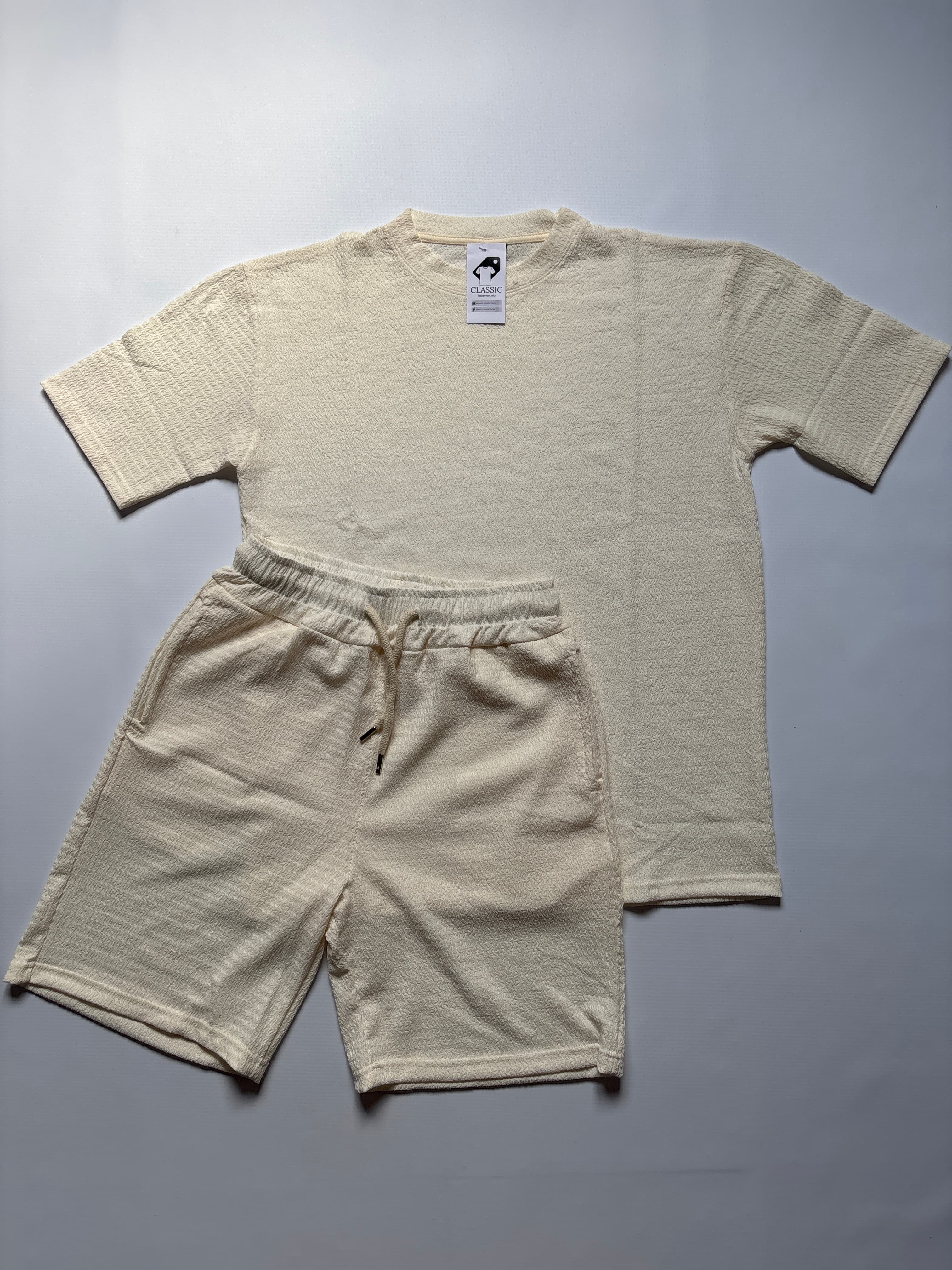 remera over y short, talle S