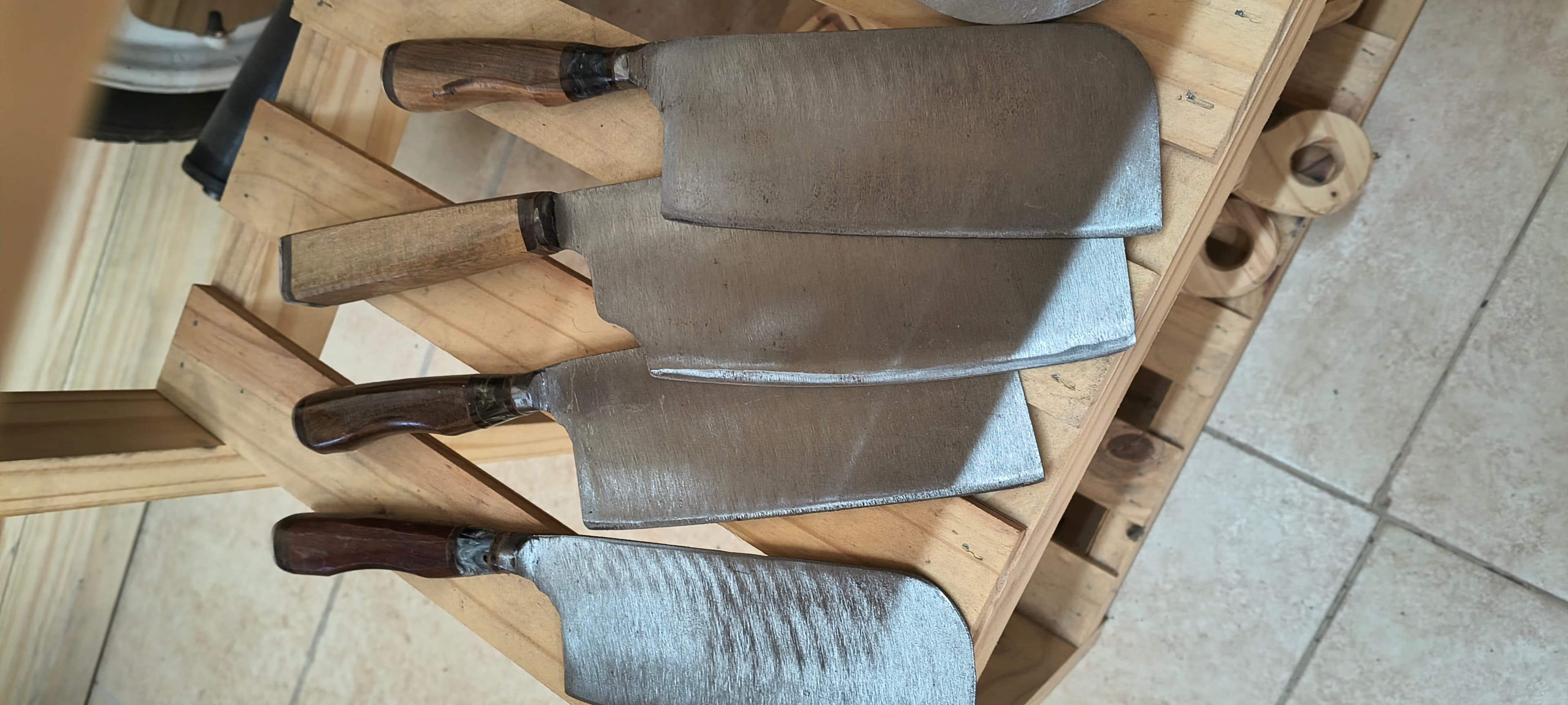 Achuelas de acero al carbono